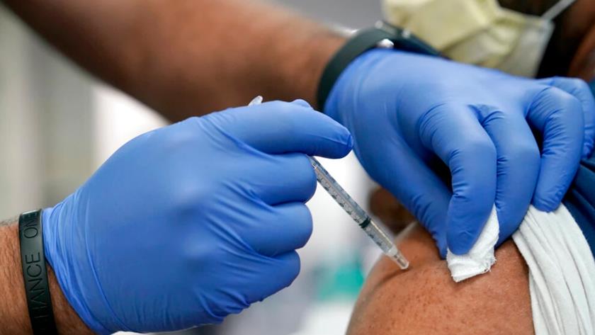 Iranpress: People vaccinated against COVID share common symptom after testing positive