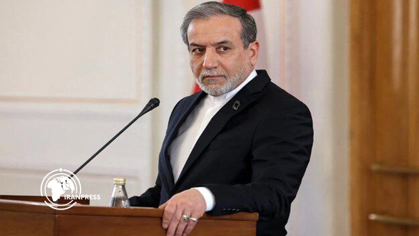 Iranpress: Iran FM: Right to Nuclear Enrichment Is Non-Negotiable